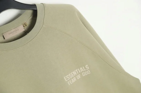 ⁦בגדי Fear Of God Essentials Hoodie⁩ – תמונה ⁦4⁩