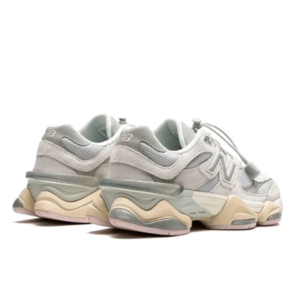 נעלי ניו באלאנס | New Balance 9060 Crystal Pink (העתק)